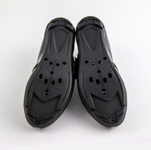 Load image into Gallery viewer, A look at the dark side's recipee of our shoes' bottom tells it all: its core value is the unique twin cleat sole where you can mount your cleats in both, the traditional AND the mid sole zone. SPD, LOOK, SPD-SL, even AeroLite and SPEEDPLAY compatible. Check it out!