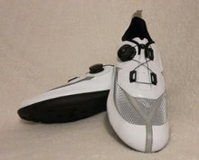 Load image into Gallery viewer, The Y-series